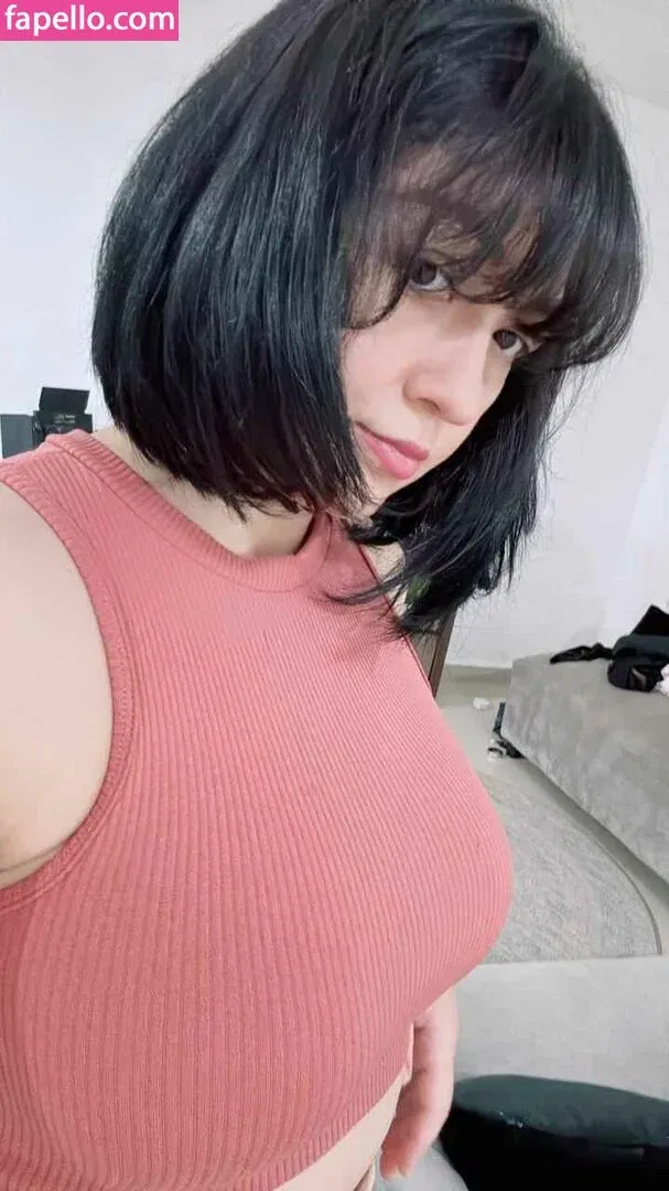 Viryd / Viryd in the mirror / Virydinthemirror Onlyfans Photo Gallery 