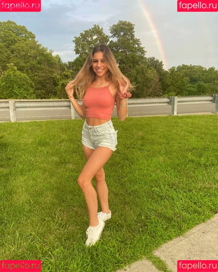 Carlie Marie / carlie_marie / carlieeemarieee / carlieemarieee / https: Onlyfans Photo Gallery 