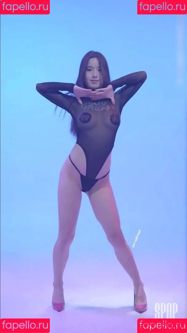 moliwushe.com / noey_yanisa / yingxiu.xyz / yingxiu__ Onlyfans Photo Gallery 