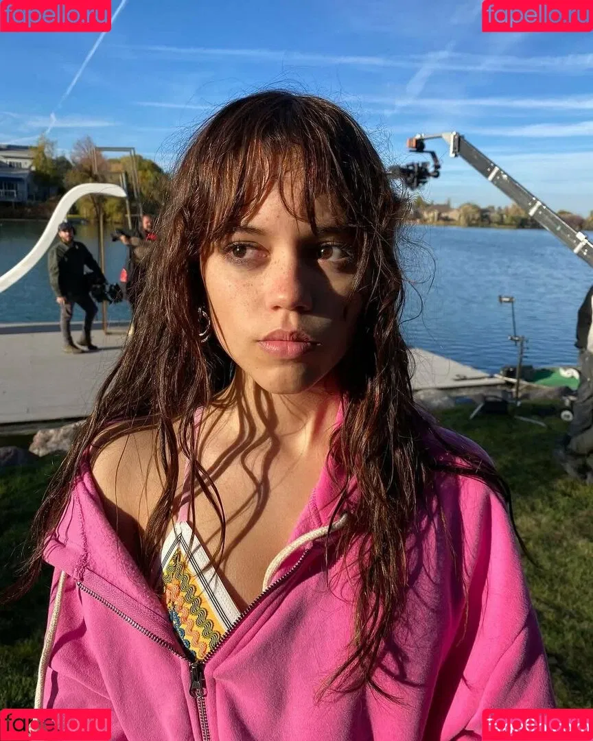 Jenna Ortega / Page / jennaortega / ortega_jenna Onlyfans Photo Gallery 