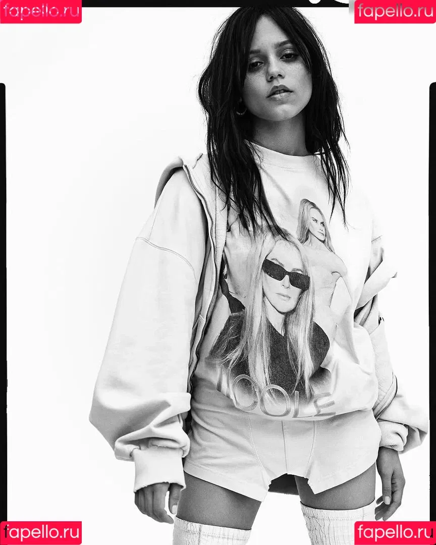 Jenna Ortega / Page / jennaortega / ortega_jenna Onlyfans Photo Gallery 