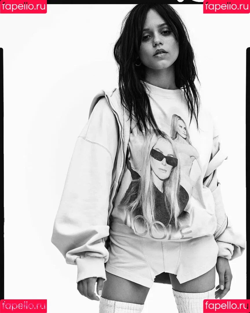 Jenna Ortega / Page / jennaortega / ortega_jenna Onlyfans Photo Gallery 