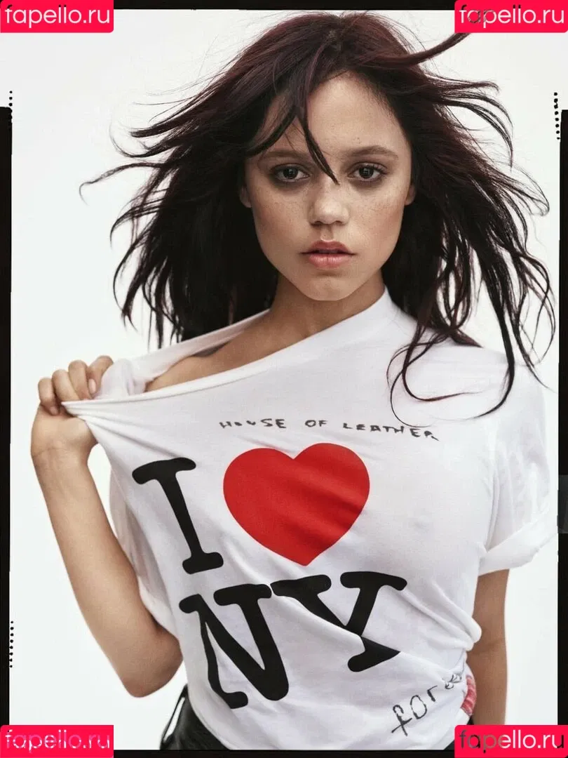 Jenna Ortega / Page / jennaortega / ortega_jenna Onlyfans Photo Gallery 