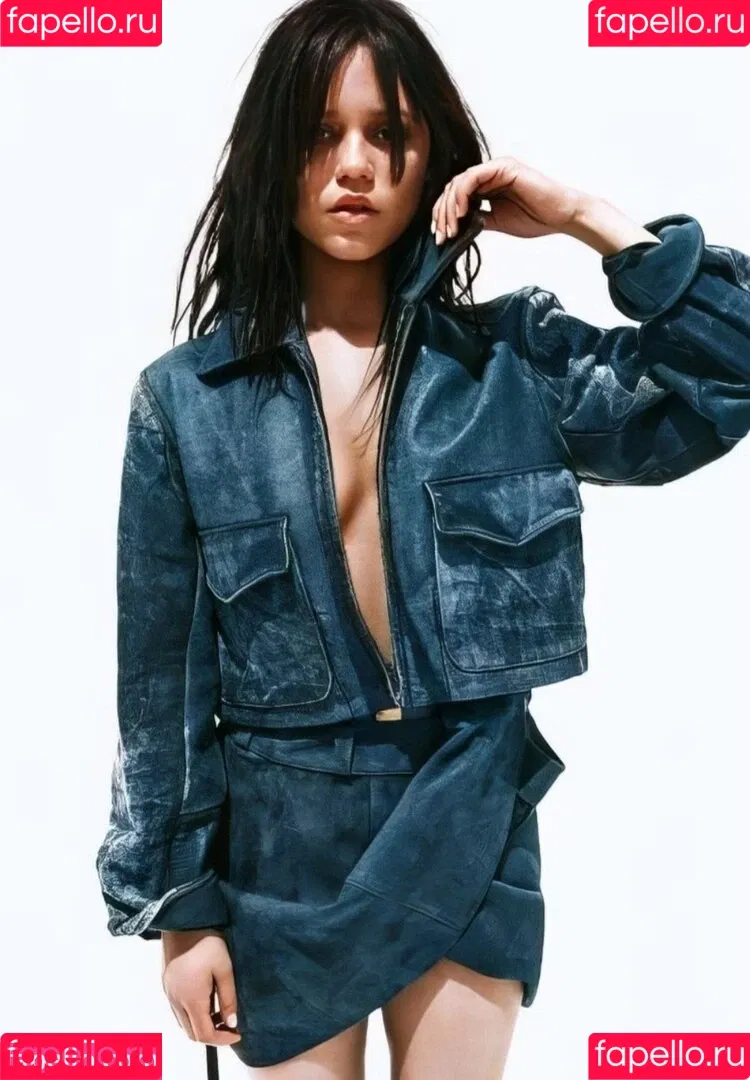 Jenna Ortega / Page / jennaortega / ortega_jenna Onlyfans Photo Gallery 