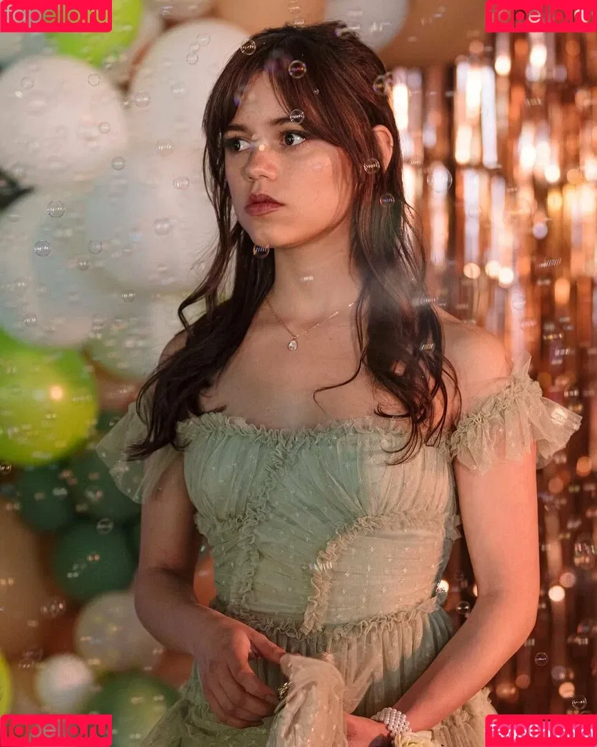 Jenna Ortega / Page / jennaortega / ortega_jenna Onlyfans Photo Gallery 