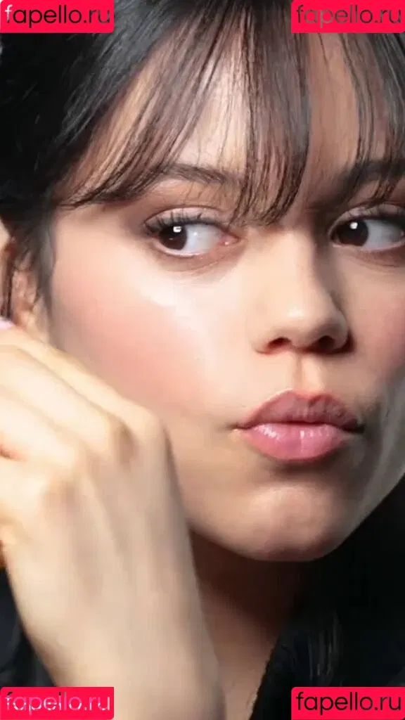Jenna Ortega / Page / jennaortega / ortega_jenna Onlyfans Photo Gallery 