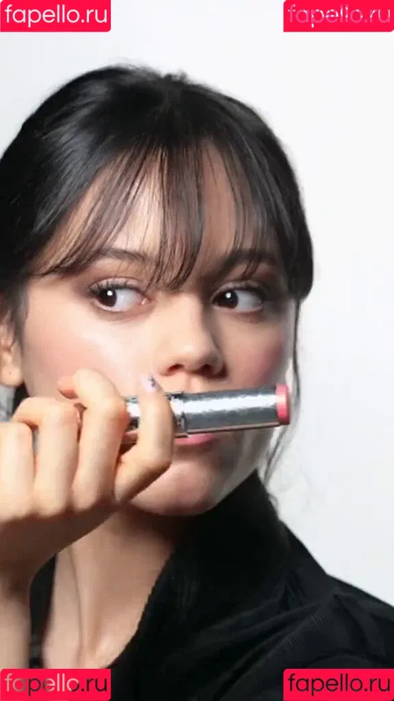 Jenna Ortega / Page / jennaortega / ortega_jenna Onlyfans Photo Gallery 