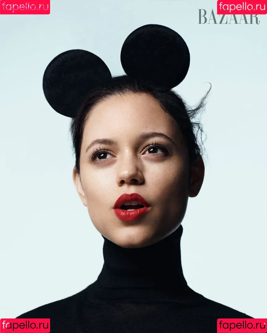 Jenna Ortega / Page / jennaortega / ortega_jenna Onlyfans Photo Gallery 