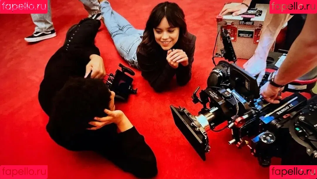Jenna Ortega / Page / jennaortega / ortega_jenna Onlyfans Photo Gallery 