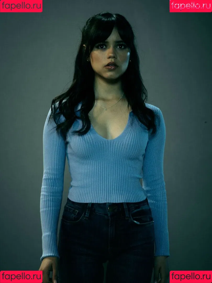 Jenna Ortega / Page / jennaortega / ortega_jenna Onlyfans Photo Gallery 