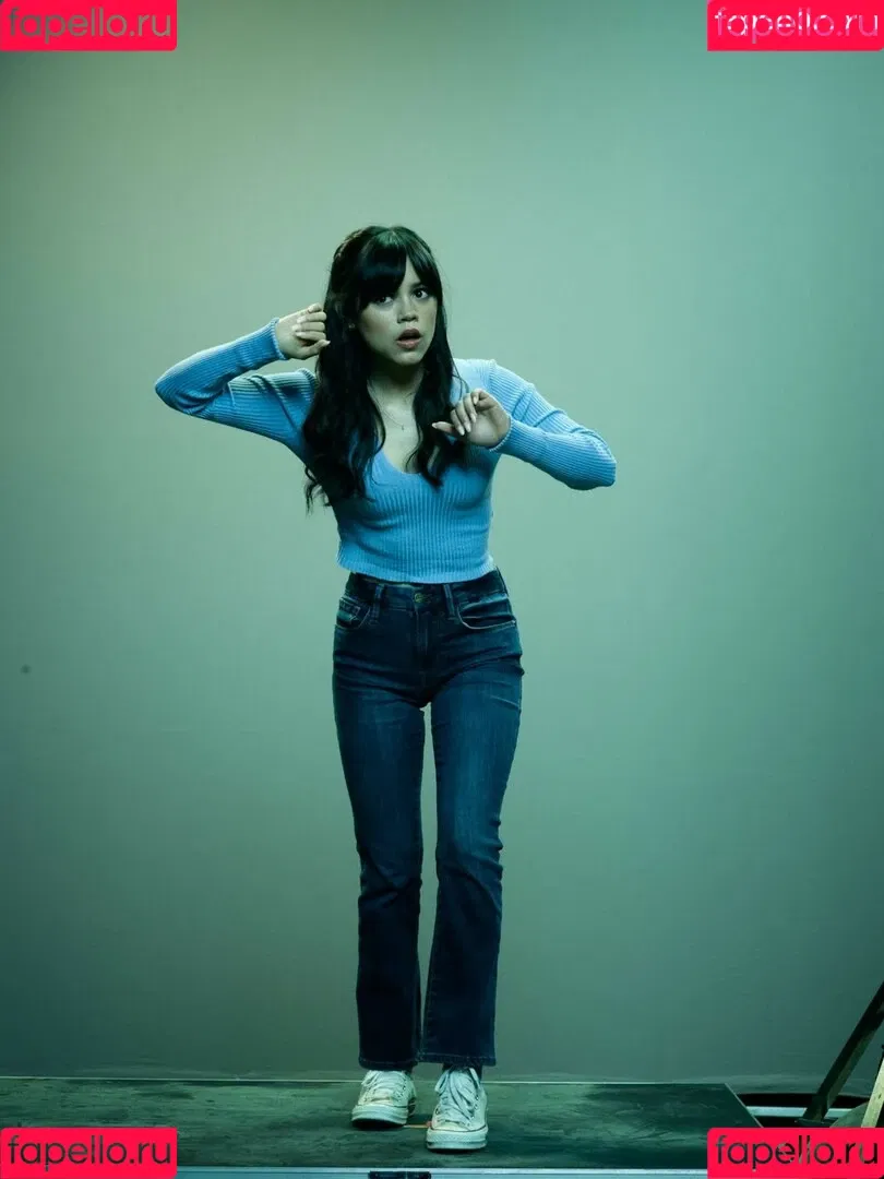 Jenna Ortega / Page / jennaortega / ortega_jenna Onlyfans Photo Gallery 
