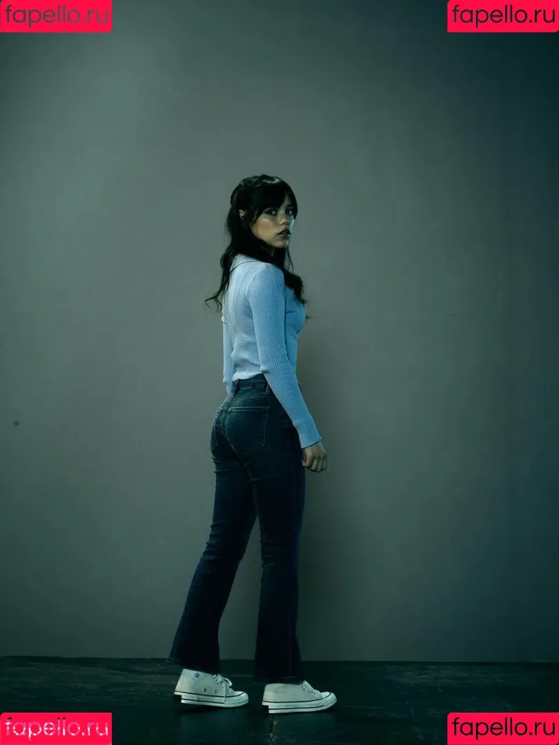 Jenna Ortega / Page / jennaortega / ortega_jenna Onlyfans Photo Gallery 
