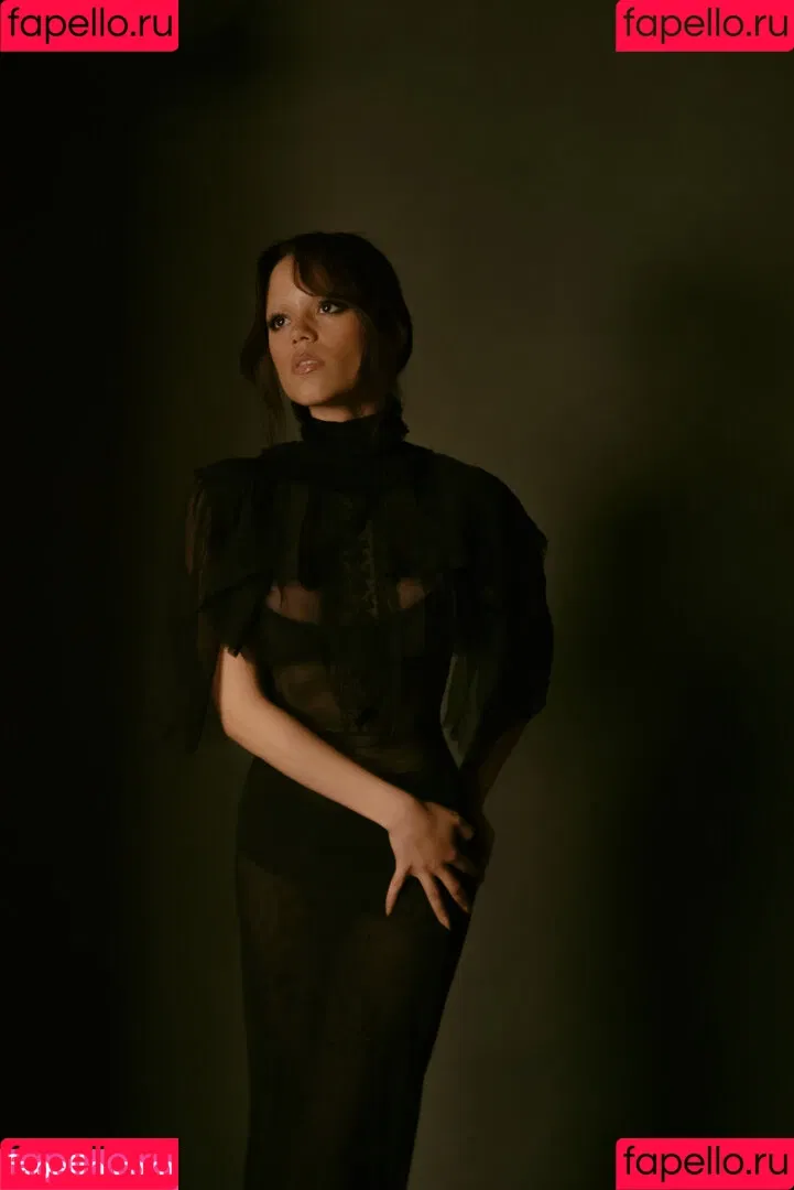 Jenna Ortega / Page / jennaortega / ortega_jenna Onlyfans Photo Gallery 