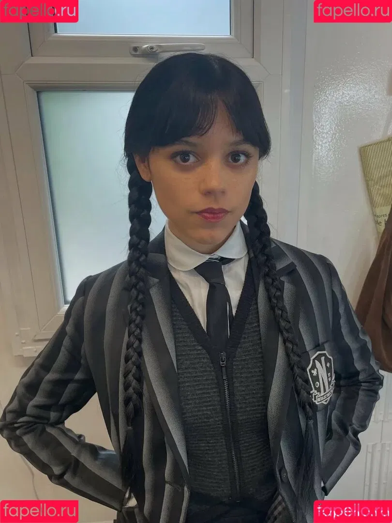 Jenna Ortega / Page / jennaortega / ortega_jenna Onlyfans Photo Gallery 