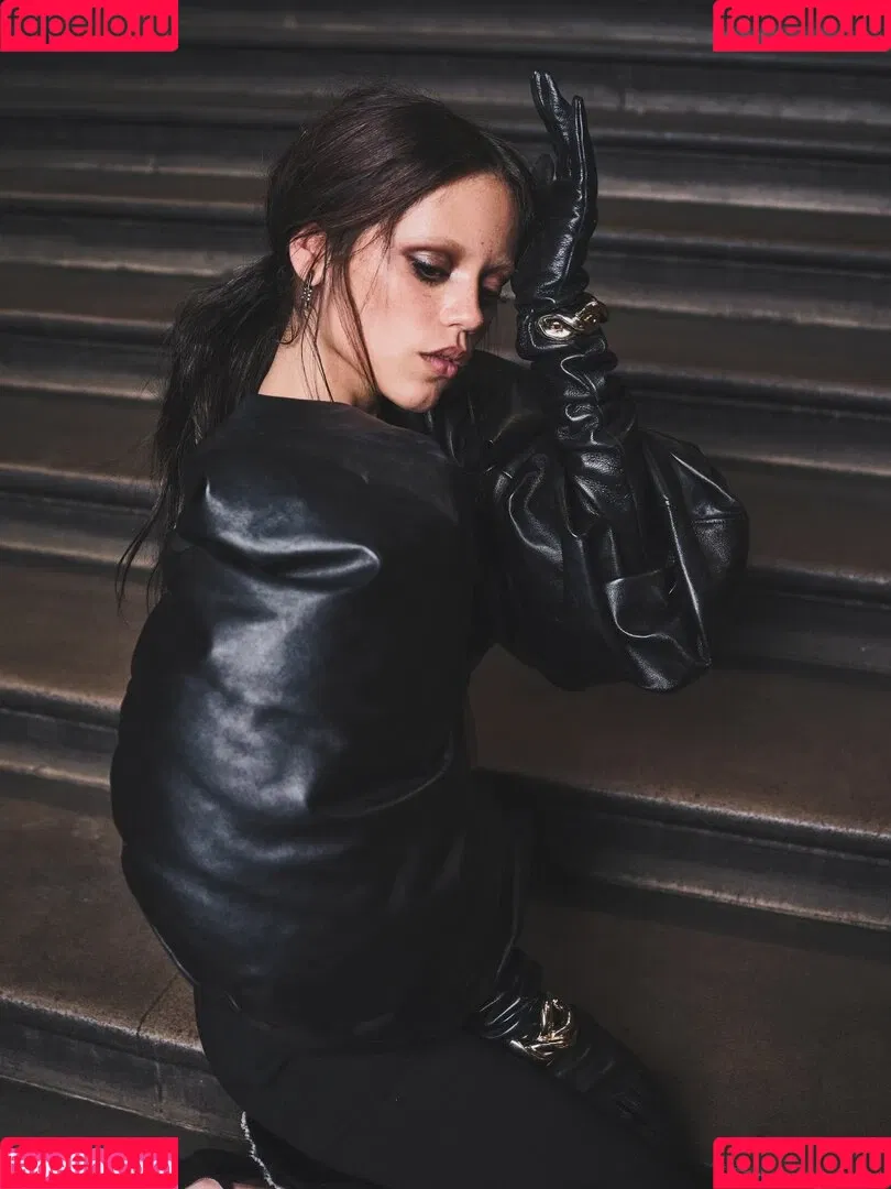 Jenna Ortega / Page / jennaortega / ortega_jenna Onlyfans Photo Gallery 