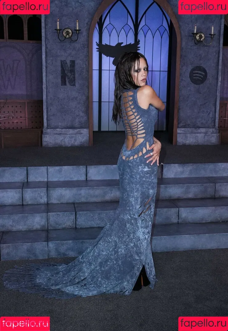 Jenna Ortega / Page / jennaortega / ortega_jenna Onlyfans Photo Gallery 
