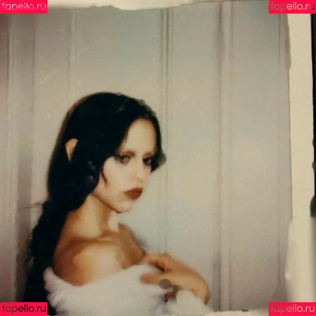 Jenna Ortega / Page / jennaortega / ortega_jenna Onlyfans Photo Gallery 
