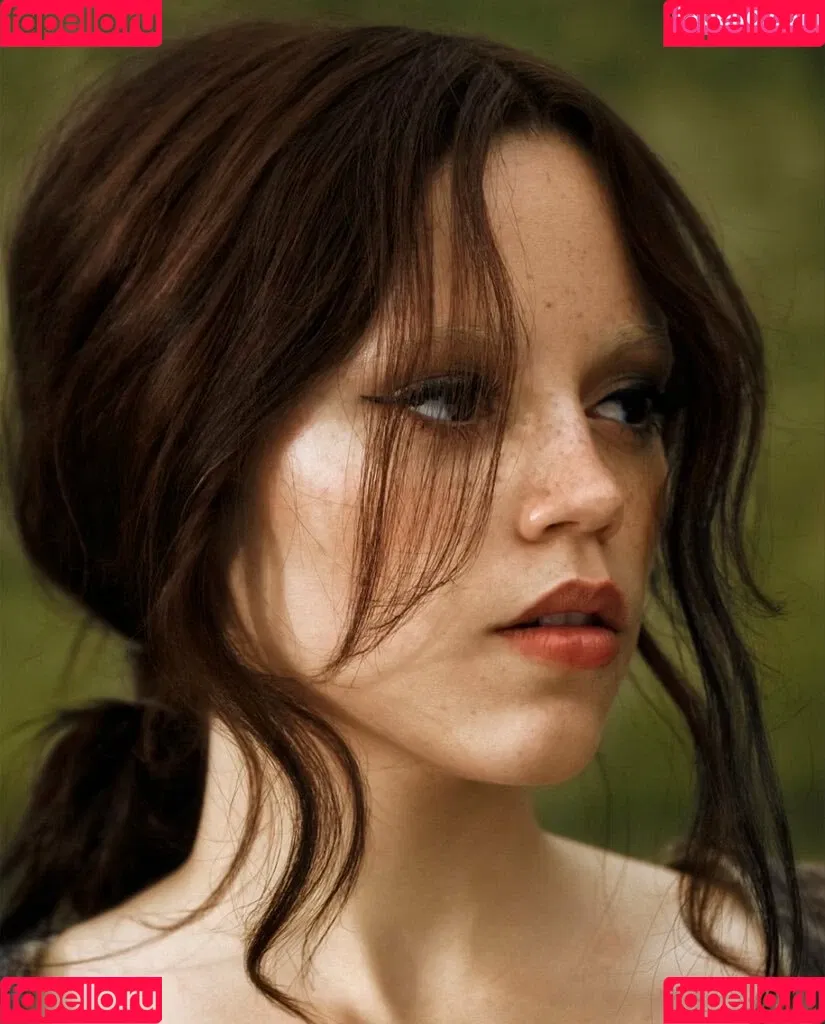 Jenna Ortega / Page / jennaortega / ortega_jenna Onlyfans Photo Gallery 