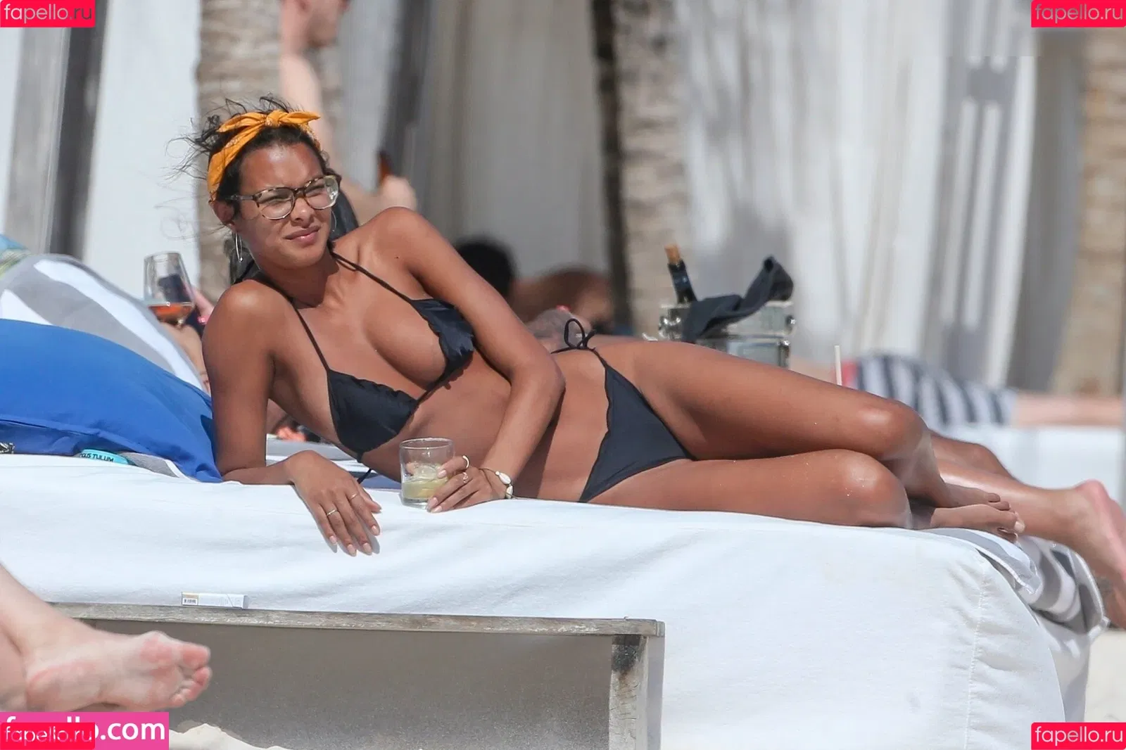 Lais Ribeiro / Lalaribeiro16 / girib / laisribeiro Onlyfans Photo Gallery 
