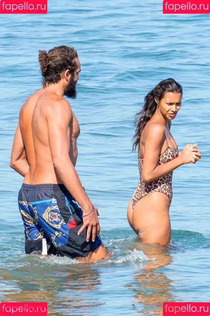Lais Ribeiro / Lalaribeiro16 / girib / laisribeiro Onlyfans Photo Gallery 