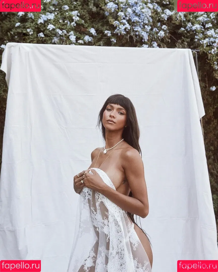 Lais Ribeiro / Lalaribeiro16 / girib / laisribeiro Onlyfans Photo Gallery 