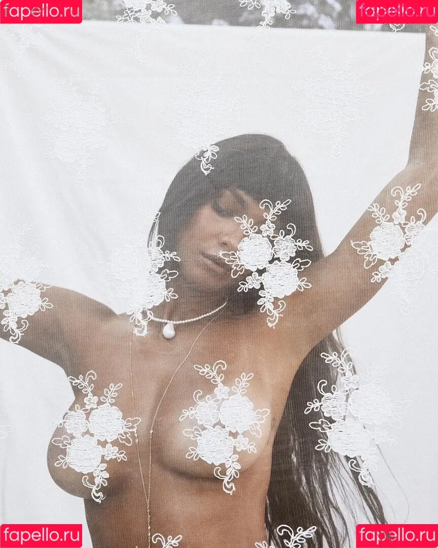 Lais Ribeiro / Lalaribeiro16 / girib / laisribeiro Onlyfans Photo Gallery 