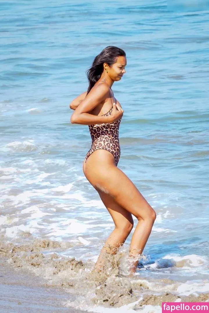 Lais Ribeiro / Lalaribeiro16 / girib / laisribeiro Onlyfans Photo Gallery 