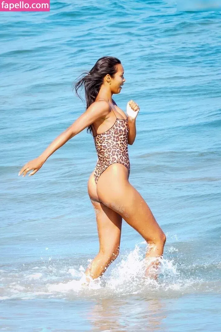 Lais Ribeiro / Lalaribeiro16 / girib / laisribeiro Onlyfans Photo Gallery 