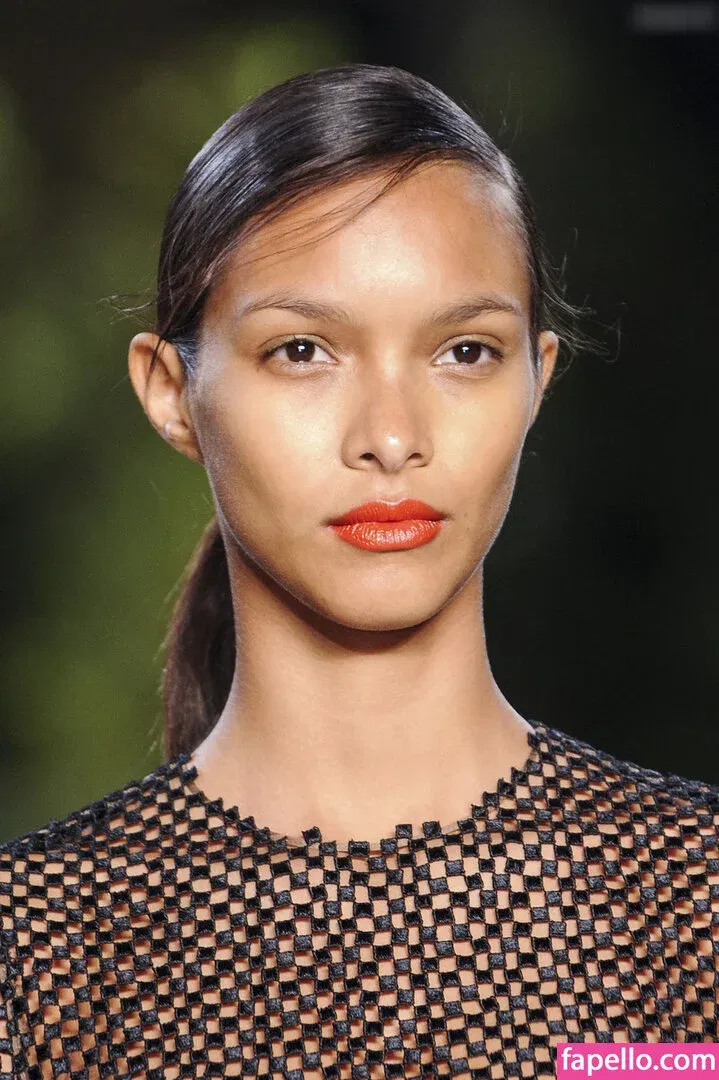 Lais Ribeiro / Lalaribeiro16 / girib / laisribeiro Onlyfans Photo Gallery 