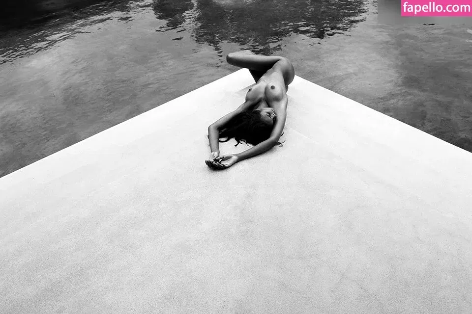 Lais Ribeiro / Lalaribeiro16 / girib / laisribeiro Onlyfans Photo Gallery 