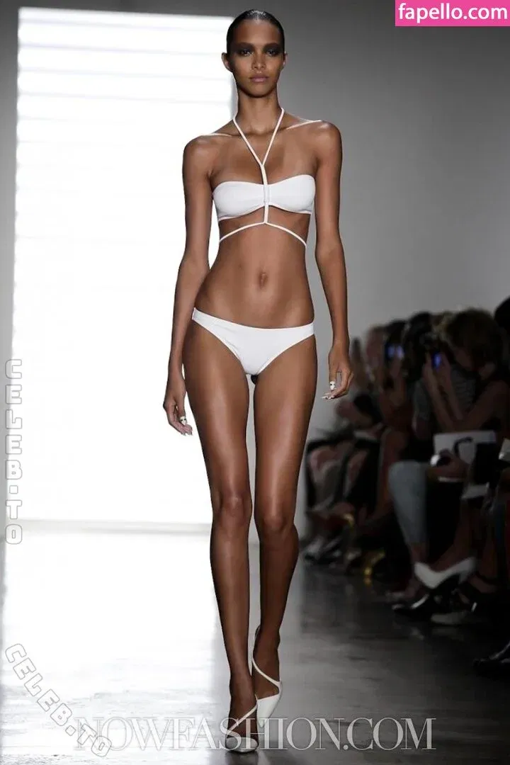 Lais Ribeiro / Lalaribeiro16 / girib / laisribeiro Onlyfans Photo Gallery 