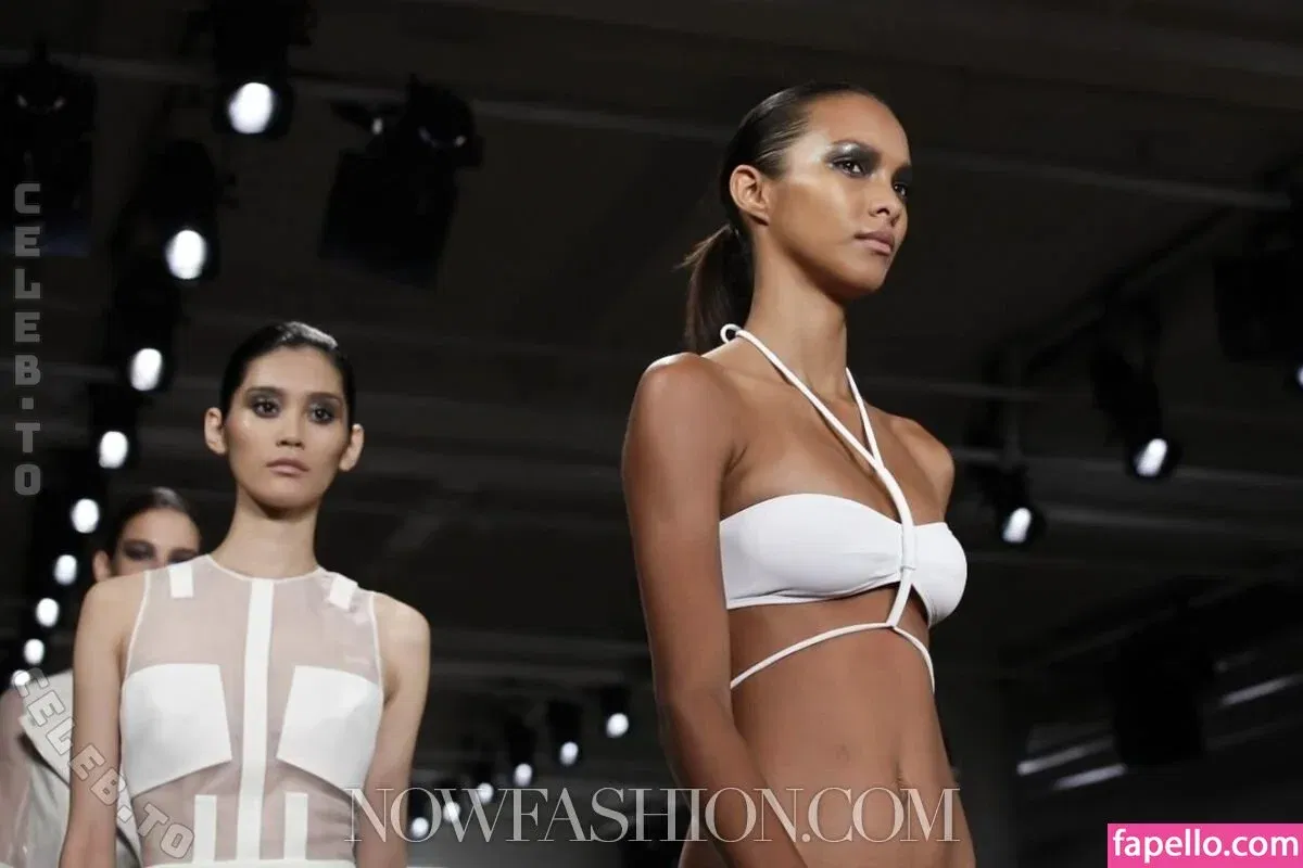 Lais Ribeiro / Lalaribeiro16 / girib / laisribeiro Onlyfans Photo Gallery 