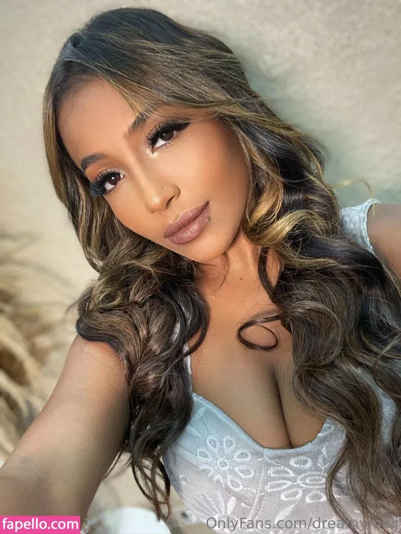 dreamymoli Onlyfans Photo Gallery 