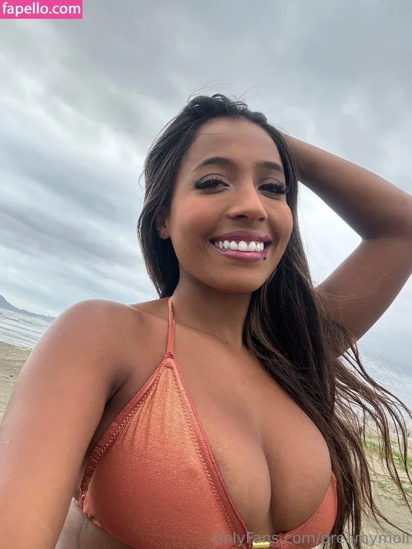 dreamymoli Onlyfans Photo Gallery 