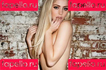 Nicole Neal / nicolencoco / nicolenealfans Onlyfans Photo Gallery 
