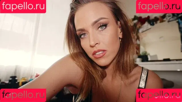 Gina Carla / GinaCarla Onlyfans Photo Gallery 