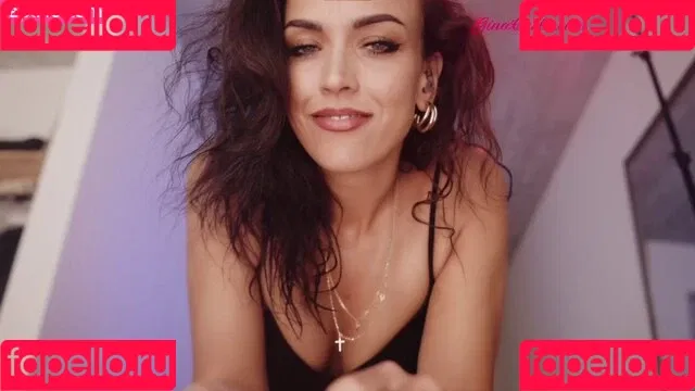Gina Carla / GinaCarla Onlyfans Photo Gallery 