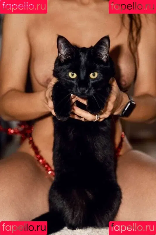Gina Carla / GinaCarla Onlyfans Photo Gallery 