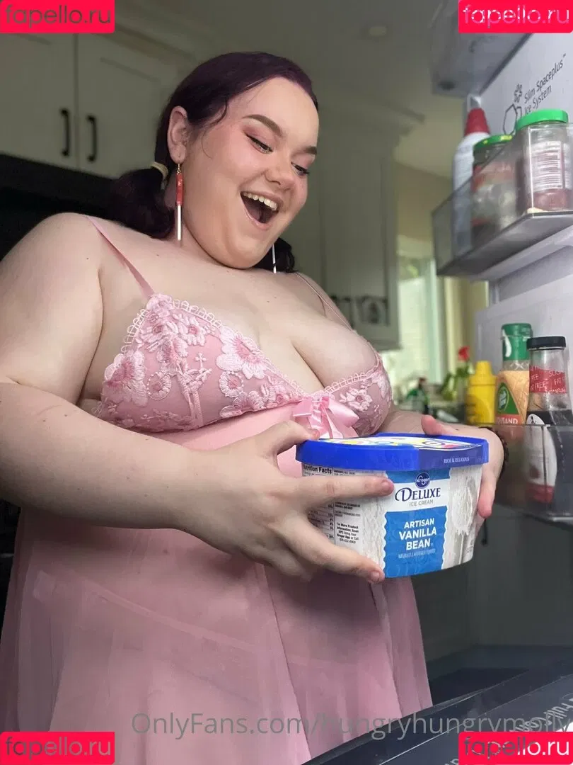 hungryhungrymolly / mollyhughes23 Onlyfans Photo Gallery 