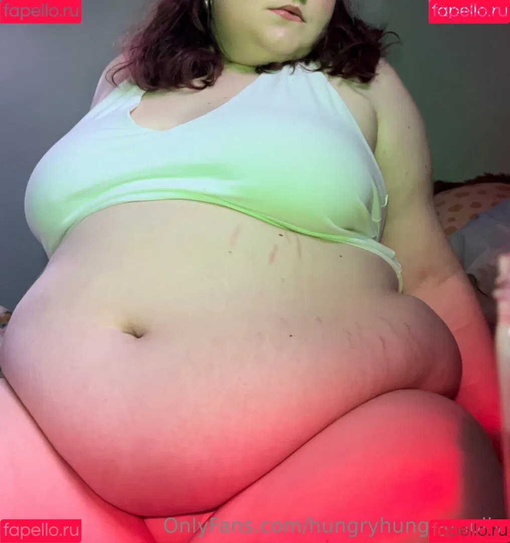 hungryhungrymolly / mollyhughes23 Onlyfans Photo Gallery 