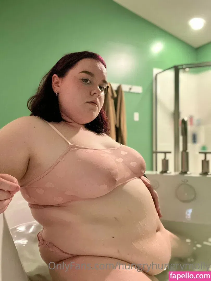 hungryhungrymolly / mollyhughes23 Onlyfans Photo Gallery 