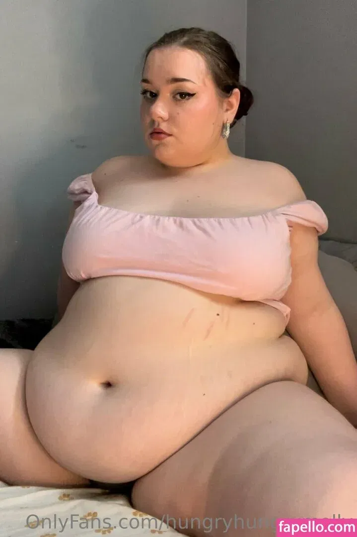 hungryhungrymolly / mollyhughes23 Onlyfans Photo Gallery 