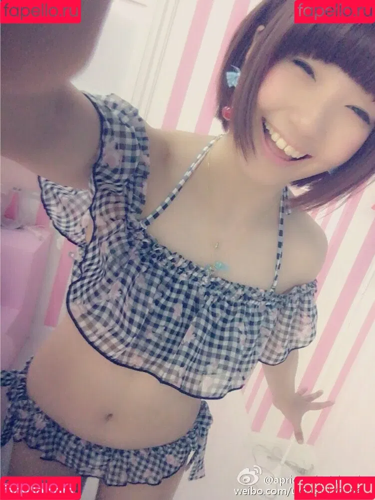 aya_aya / ayame_apricot / あぷりこっと＊ Onlyfans Photo Gallery 