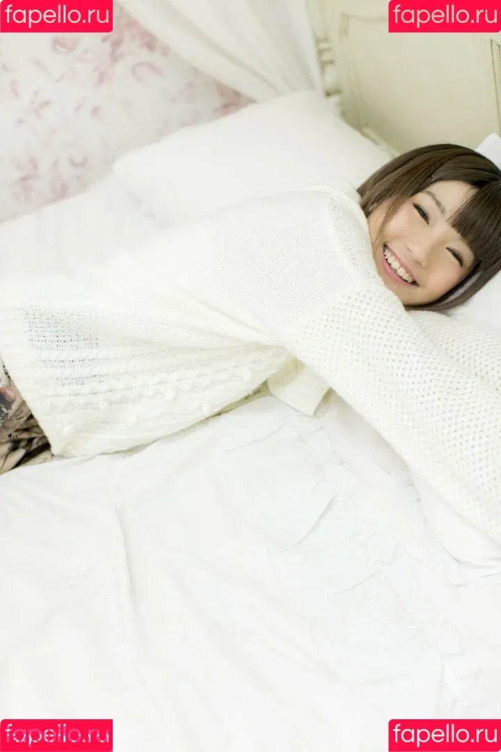 aya_aya / ayame_apricot / あぷりこっと＊ Onlyfans Photo Gallery 