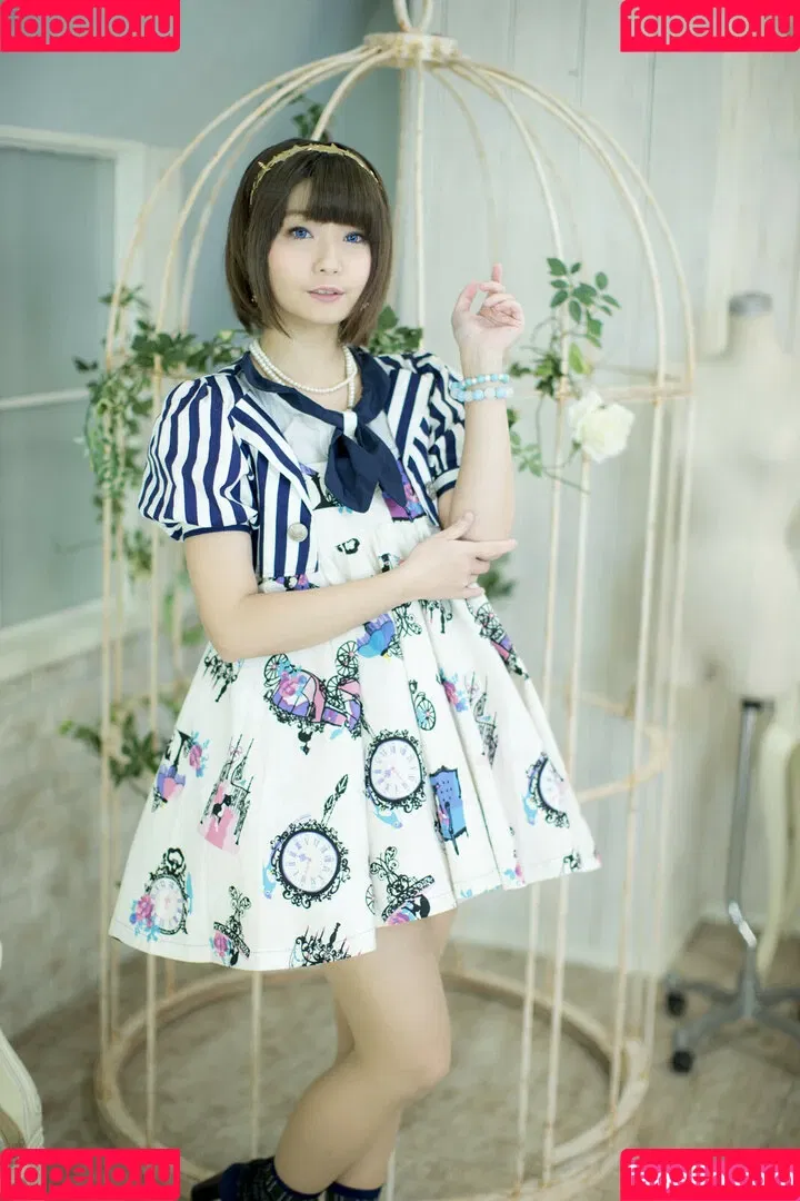 aya_aya / ayame_apricot / あぷりこっと＊ Onlyfans Photo Gallery 