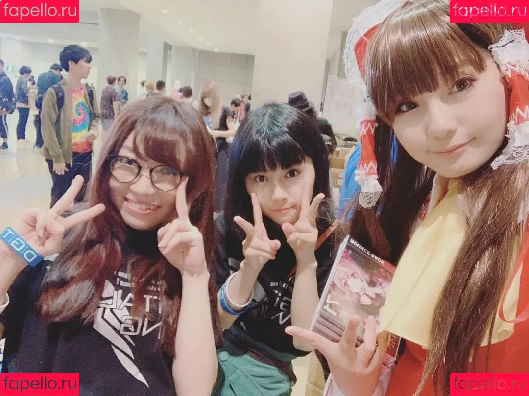 aya_aya / ayame_apricot / あぷりこっと＊ Onlyfans Photo Gallery 