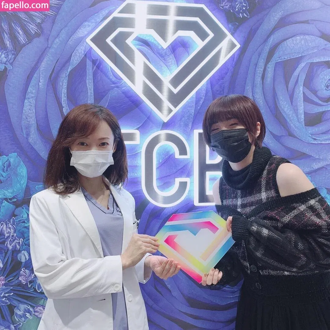 aya_aya / ayame_apricot / あぷりこっと＊ Onlyfans Photo Gallery 