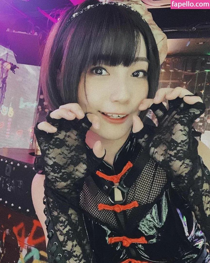 aya_aya / ayame_apricot / あぷりこっと＊ Onlyfans Photo Gallery 