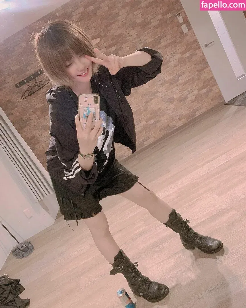 aya_aya / ayame_apricot / あぷりこっと＊ Onlyfans Photo Gallery 