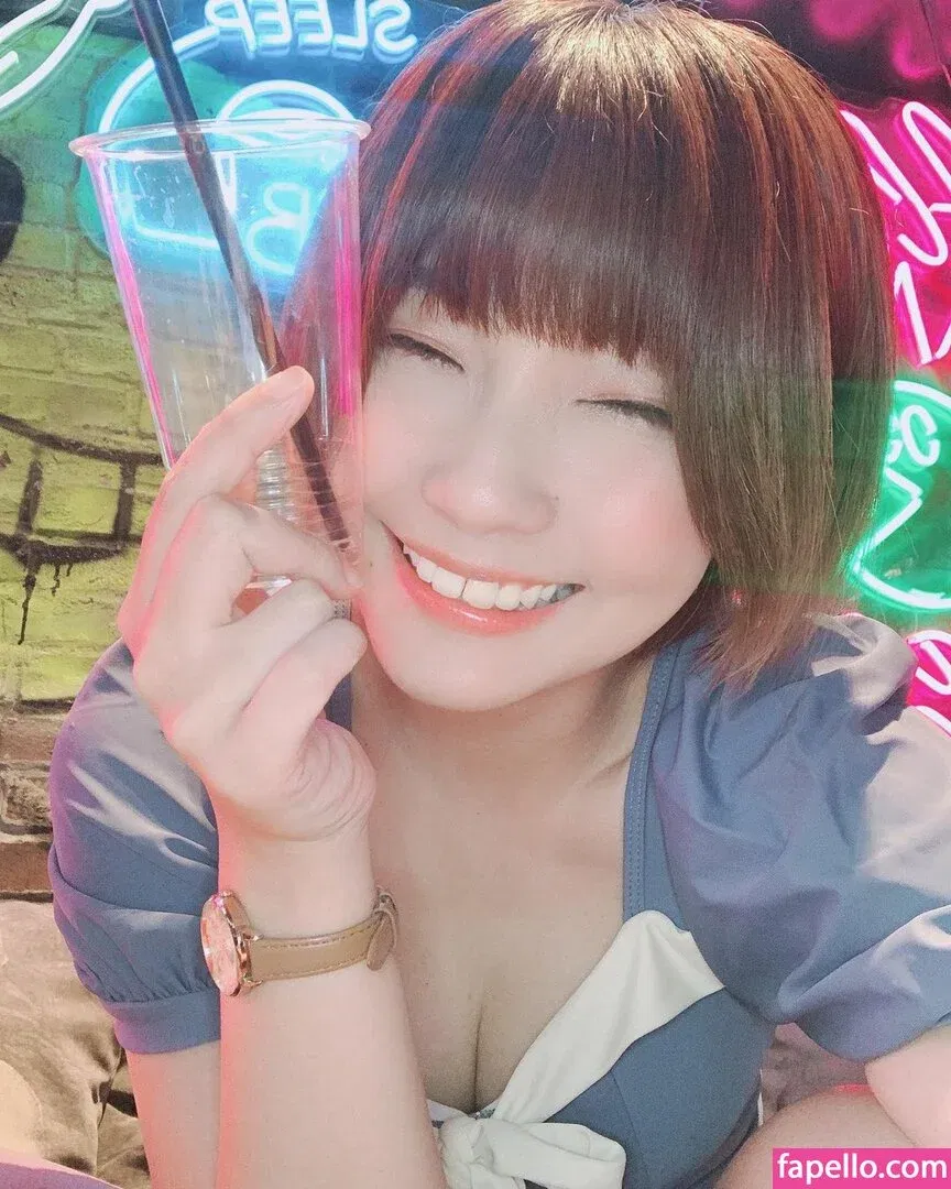 aya_aya / ayame_apricot / あぷりこっと＊ Onlyfans Photo Gallery 